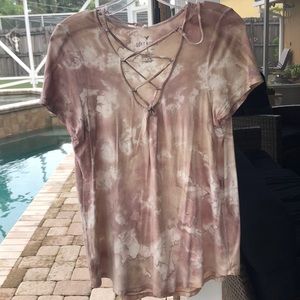 American eagle pink and nude marble lace up Tshirt